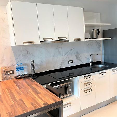 Emerald Terrace Apartments By Lofty Patong المظهر الخارجي الصورة