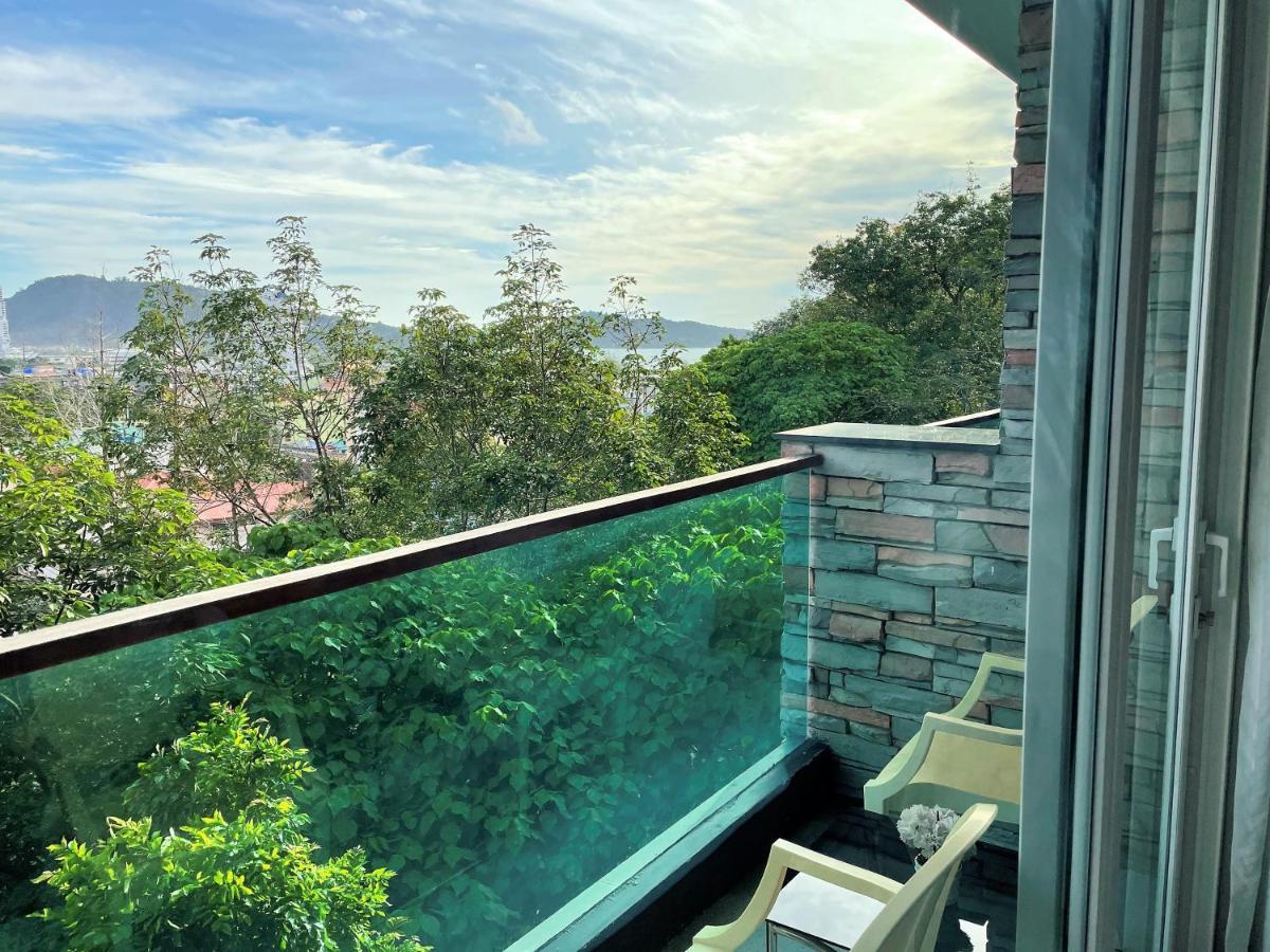 Emerald Terrace Apartments By Lofty Patong المظهر الخارجي الصورة
